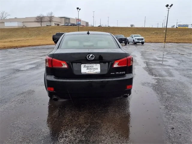 2013 Lexus IS 2nd Gen - Image 2 of 19