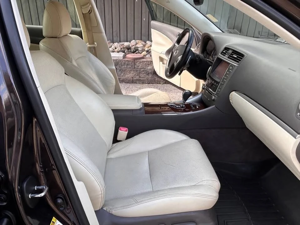 2013 Lexus IS 2nd Gen - Image 12 of 20