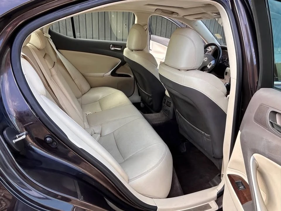 2013 Lexus IS 2nd Gen - Image 11 of 20