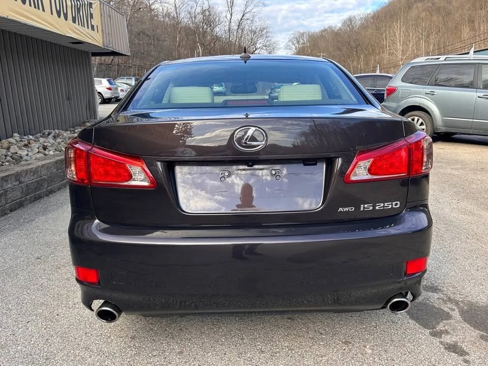 2013 Lexus IS 2nd Gen - Image 6 of 20