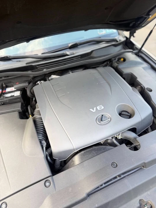 2013 Lexus IS 2nd Gen - Image 17 of 18
