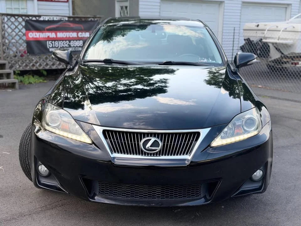 2013 Lexus IS 2nd Gen - Image 3 of 18