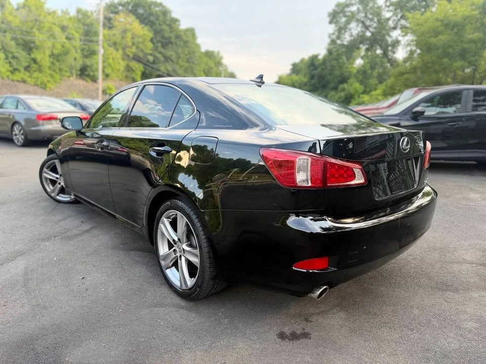 2013 Lexus IS 2nd Gen - Image 6 of 18