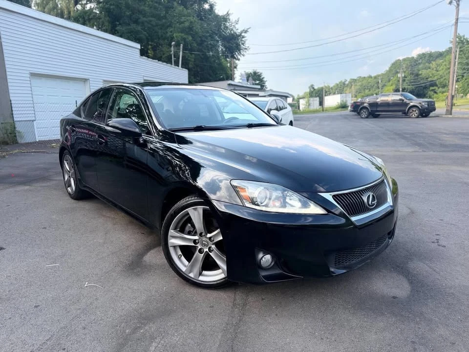 2013 Lexus IS 2nd Gen - Image 5 of 18