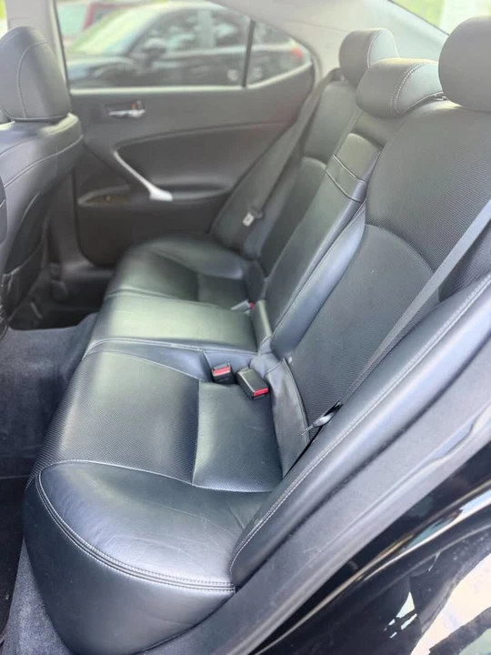 2013 Lexus IS 2nd Gen - Image 14 of 18