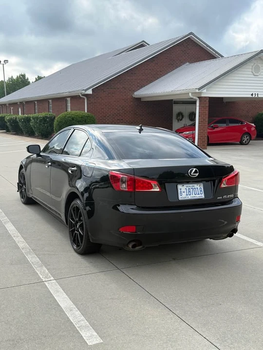 2013 Lexus IS 2nd Gen - Image 6 of 19