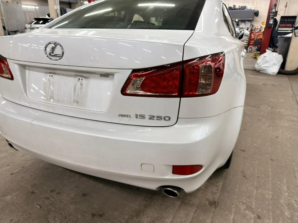 2013 Lexus IS 2nd Gen - Image 4 of 20
