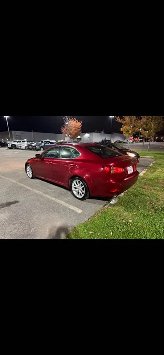 2013 Lexus IS 2nd Gen - Image 9 of 10