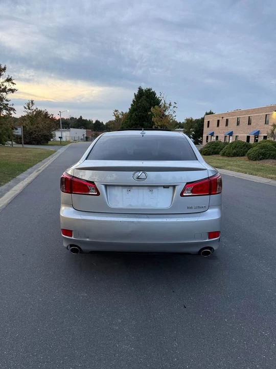2013 Lexus IS 2nd Gen - Image 5 of 13