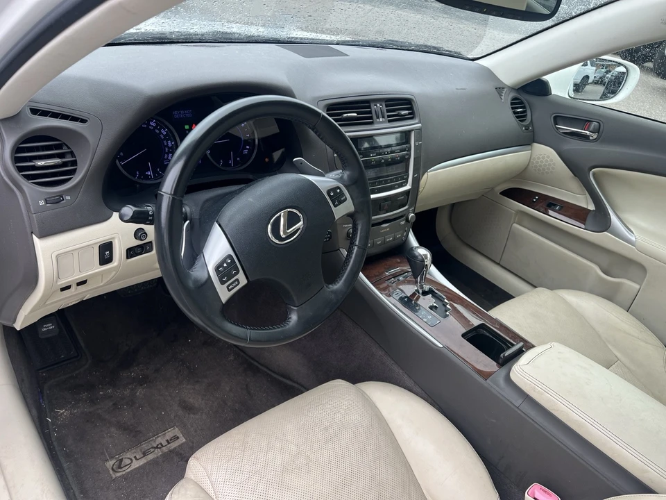 2013 Lexus IS 2nd Gen - Image 7 of 13