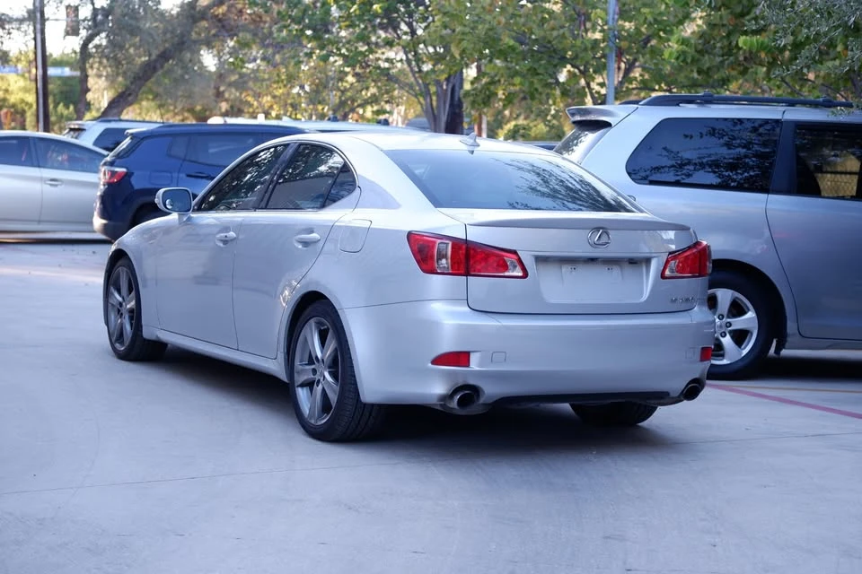 2013 Lexus IS 2nd Gen - Image 5 of 20