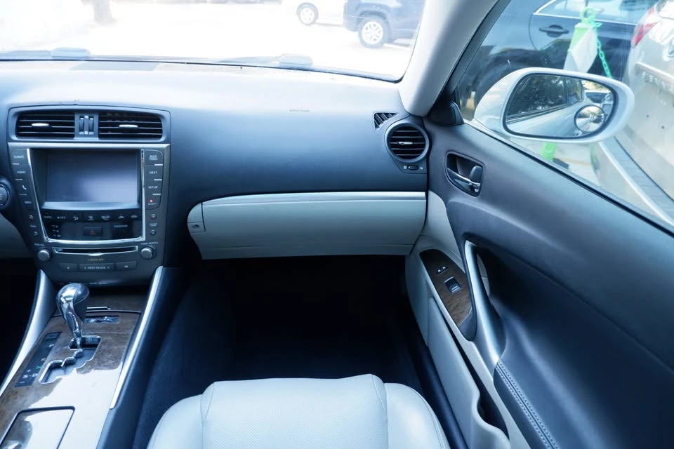 2013 Lexus IS 2nd Gen - Image 20 of 20