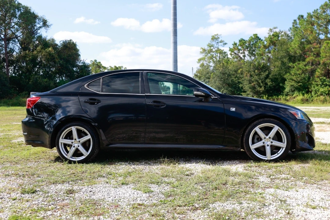 2013 Lexus IS 2nd Gen - Image 13 of 21