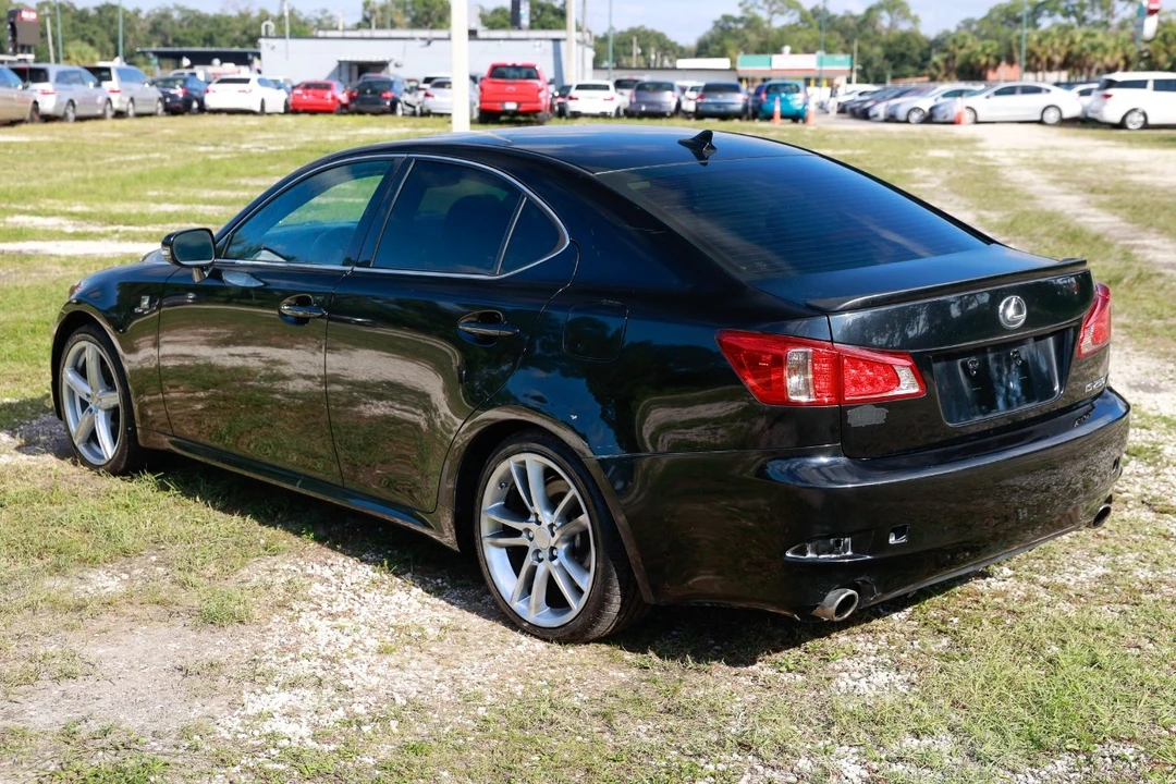 2013 Lexus IS 2nd Gen - Image 5 of 12
