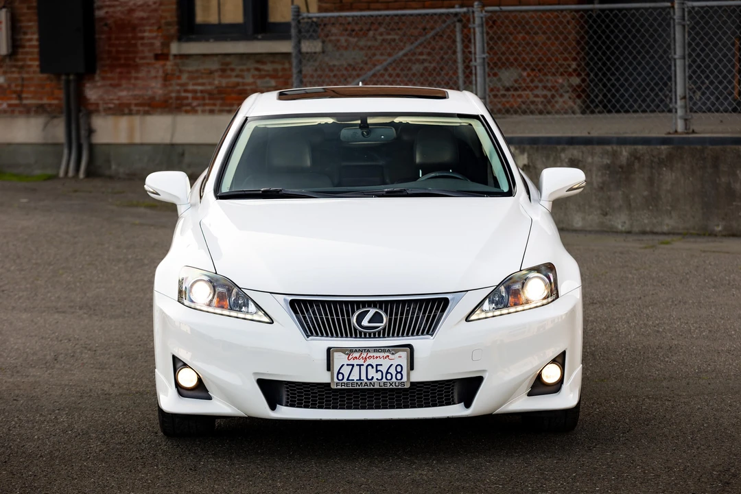 2013 Lexus IS 2nd Gen - Image 6 of 31