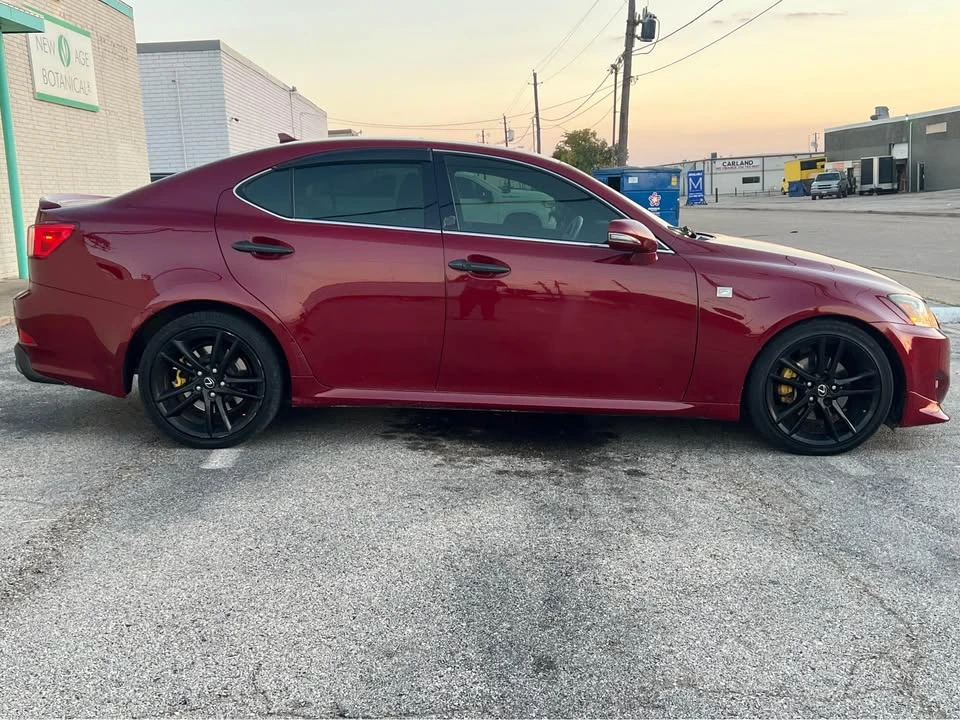 2013 Lexus IS 2nd Gen - Image 17 of 19