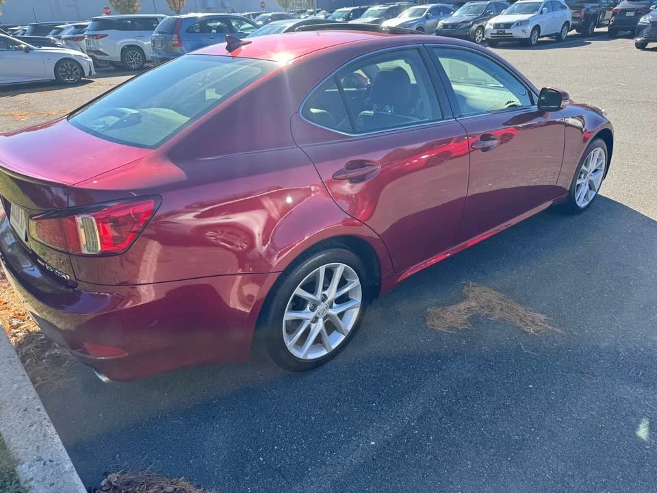 2013 Lexus IS 2nd Gen - Image 9 of 19