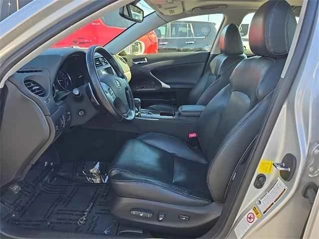 2013 Lexus IS 2nd Gen - Image 8 of 14