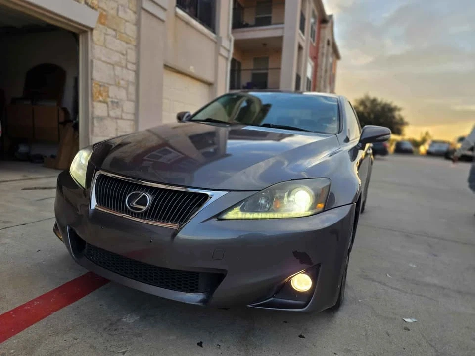 2013 Lexus IS 2nd Gen - Image 2 of 13