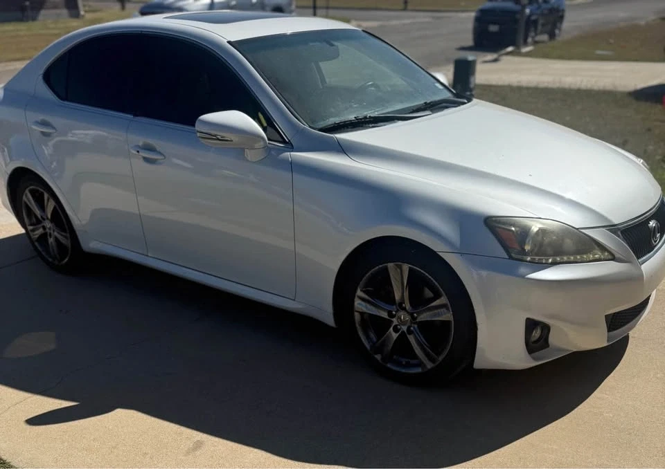 2013 Lexus IS 2nd Gen - Image 6 of 12