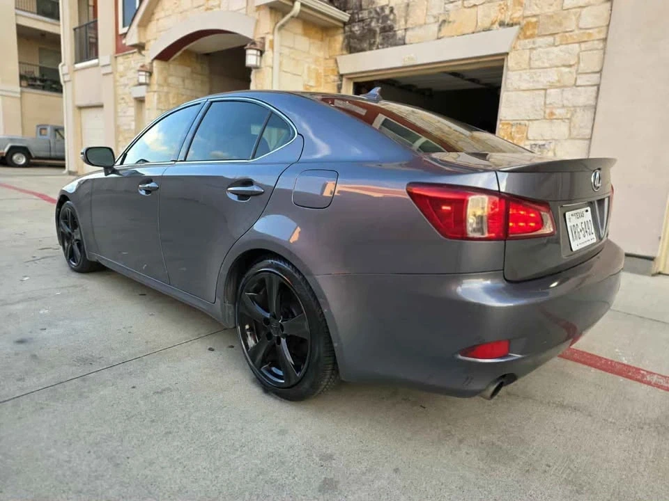2013 Lexus IS 2nd Gen - Image 9 of 13