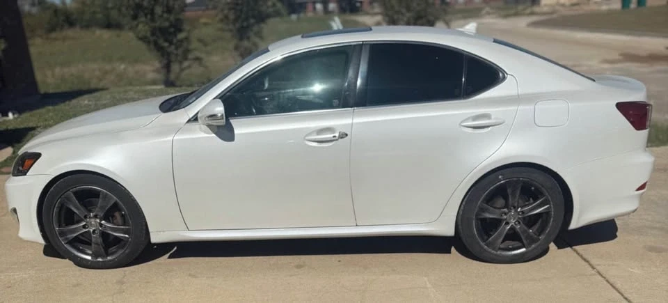 2013 Lexus IS 2nd Gen - Image 3 of 12