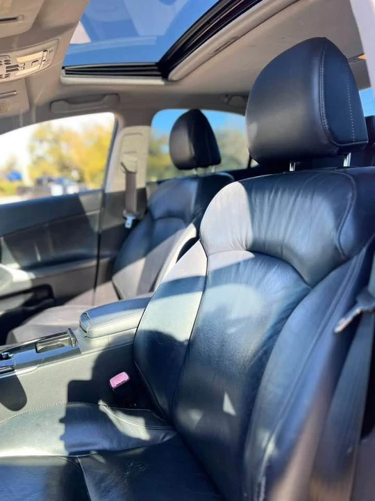 2013 Lexus IS 2nd Gen - Image 8 of 12