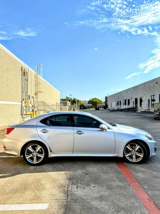 2013 Lexus IS 2nd Gen - Image 6 of 15
