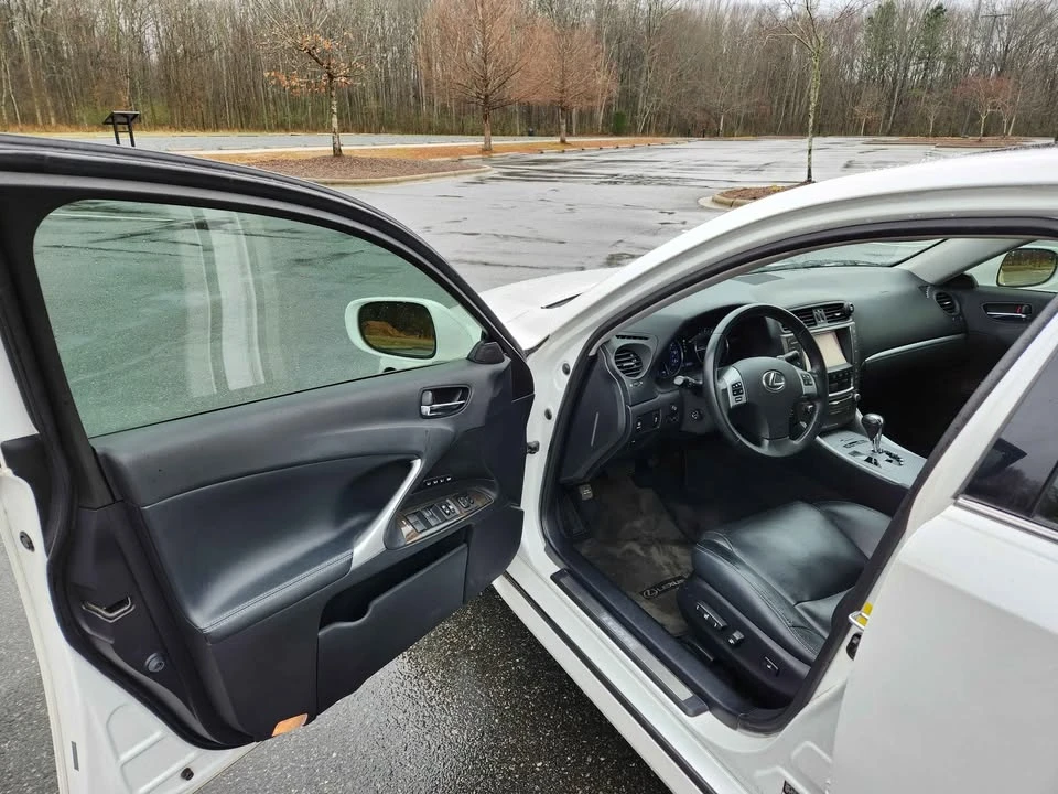 2013 Lexus IS 2nd Gen - Image 7 of 7
