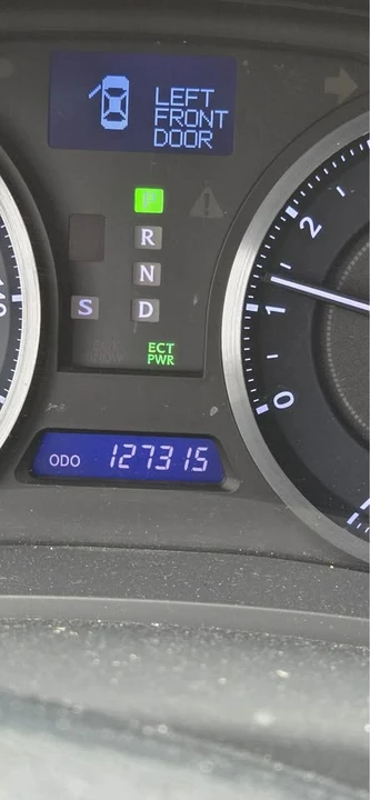 2013 Lexus IS 2nd Gen - Image 10 of 11