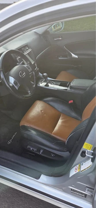 2013 Lexus IS 2nd Gen - Image 9 of 11