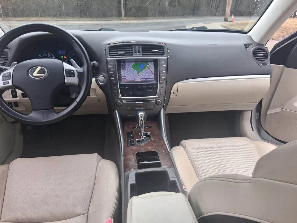 2013 Lexus IS 2nd Gen - Image 5 of 7