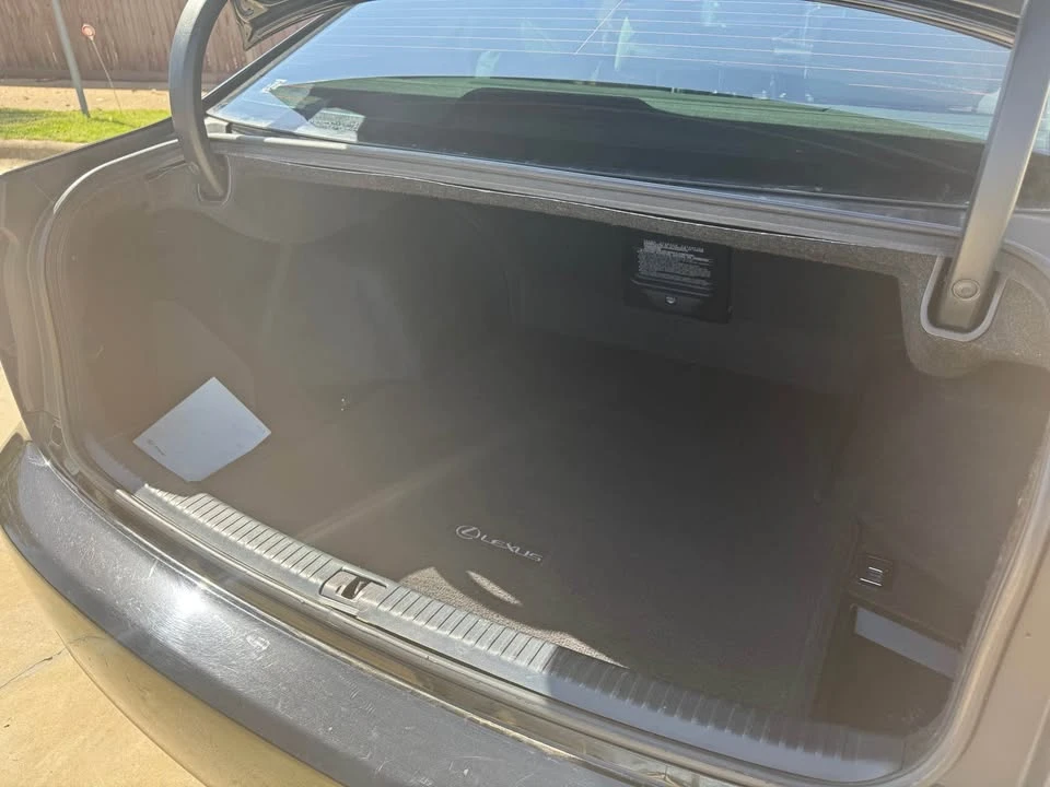 2013 Lexus IS 2nd Gen - Image 8 of 10