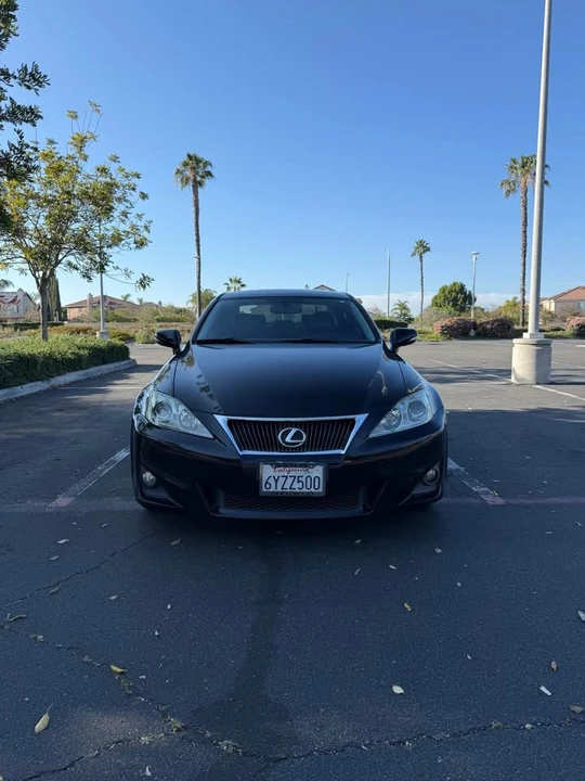 2013 Lexus IS 2nd Gen - Image 3 of 12