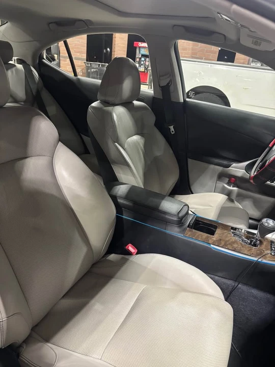 2013 Lexus IS 2nd Gen - Image 8 of 13