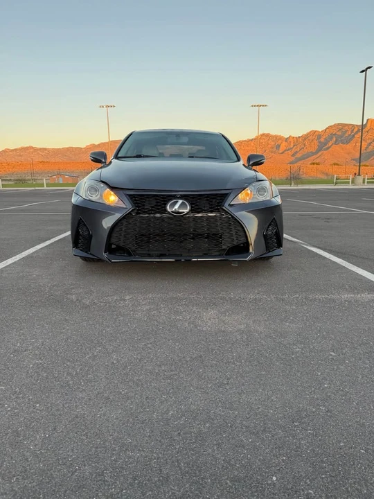 2013 Lexus IS 2nd Gen - Image 5 of 16