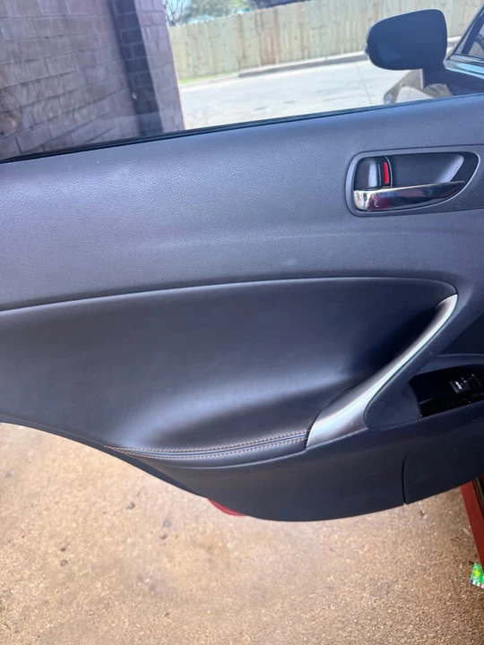 2013 Lexus IS 2nd Gen - Image 10 of 16