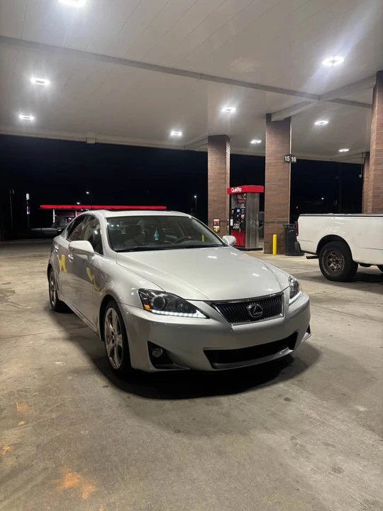 2013 Lexus IS 2nd Gen - Image 2 of 13