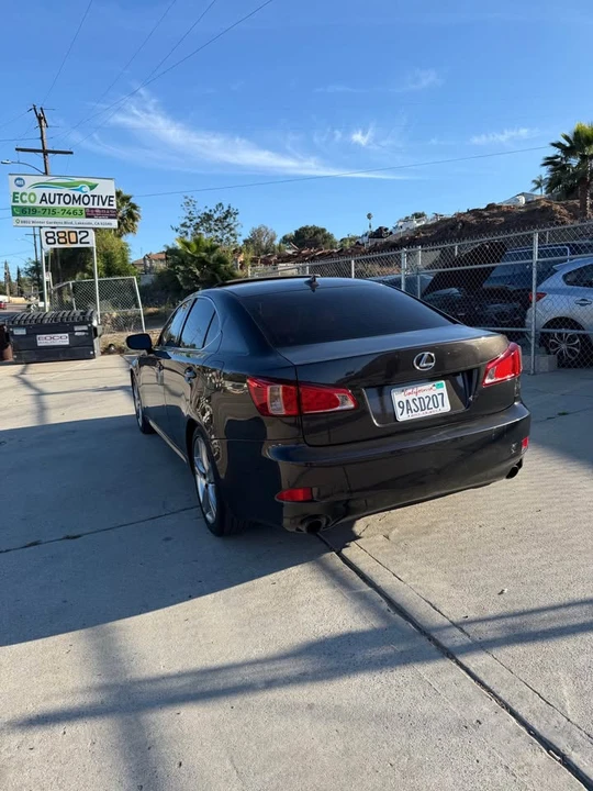 2013 Lexus IS 2nd Gen - Image 4 of 10