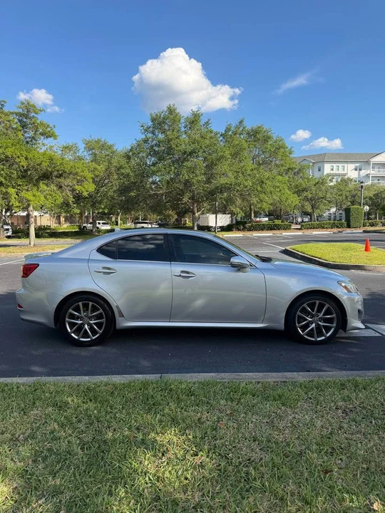 2013 Lexus IS 2nd Gen - Image 5 of 5