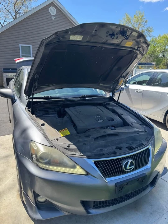2013 Lexus IS 2nd Gen - Image 6 of 9