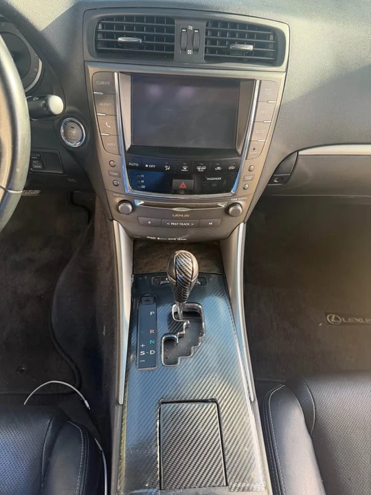 2013 Lexus IS 2nd Gen - Image 4 of 9