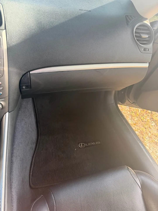 2013 Lexus IS 2nd Gen - Image 6 of 9