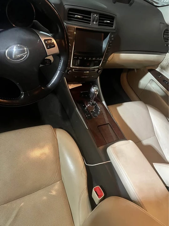 2013 Lexus IS 2nd Gen - Image 4 of 14