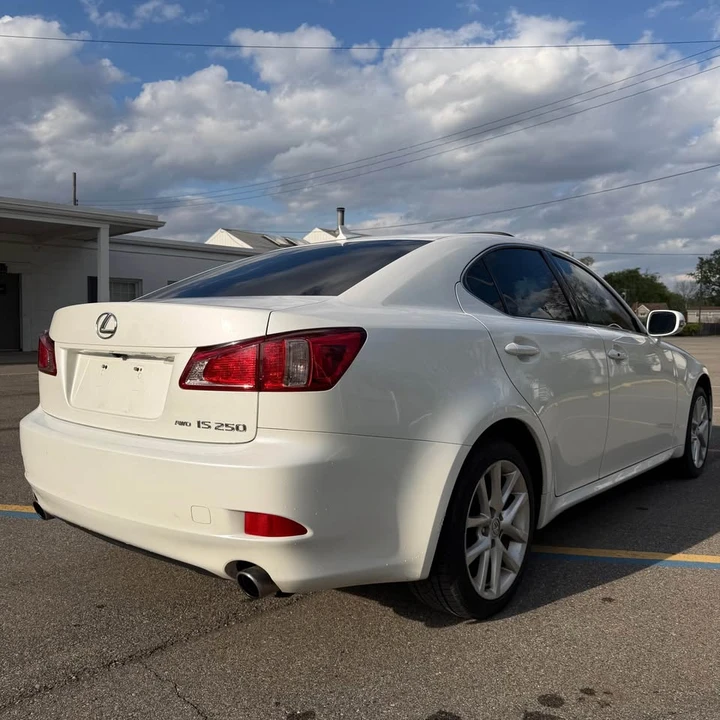 2013 Lexus IS 2nd Gen - Image 7 of 20