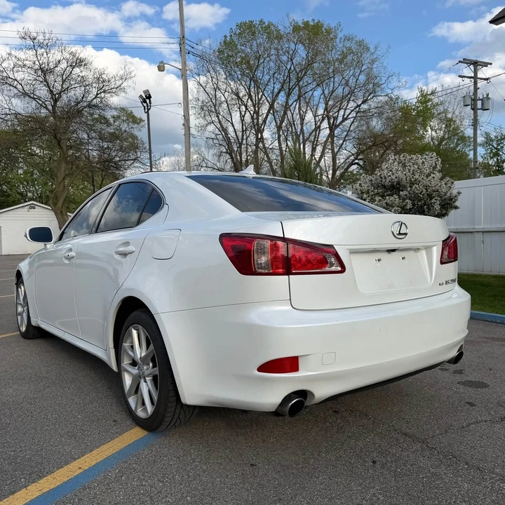 2013 Lexus IS 2nd Gen - Image 6 of 20