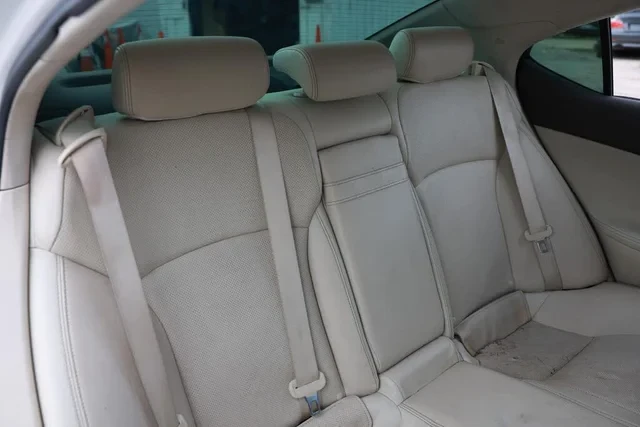 2013 Lexus IS 2nd Gen - Image 10 of 19