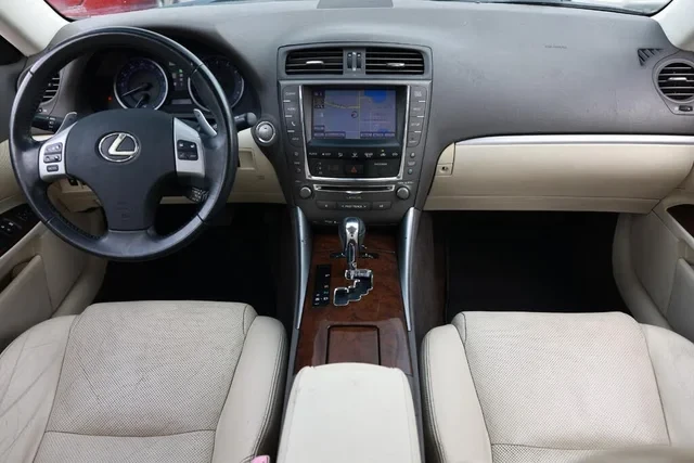 2013 Lexus IS 2nd Gen - Image 4 of 19