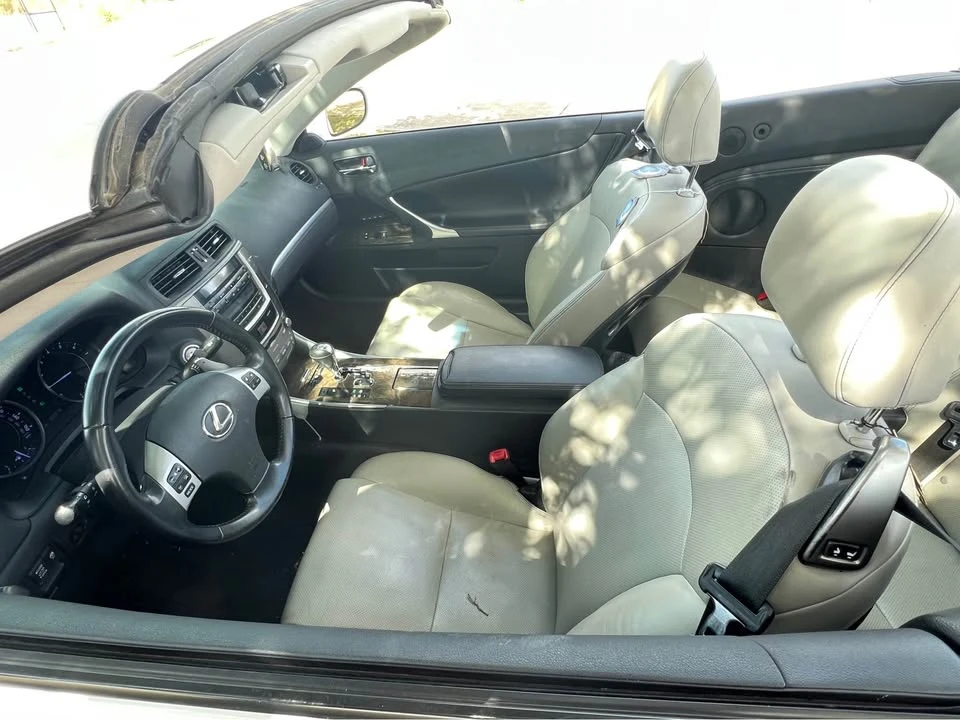 2013 Lexus IS 2nd Gen - Image 17 of 19