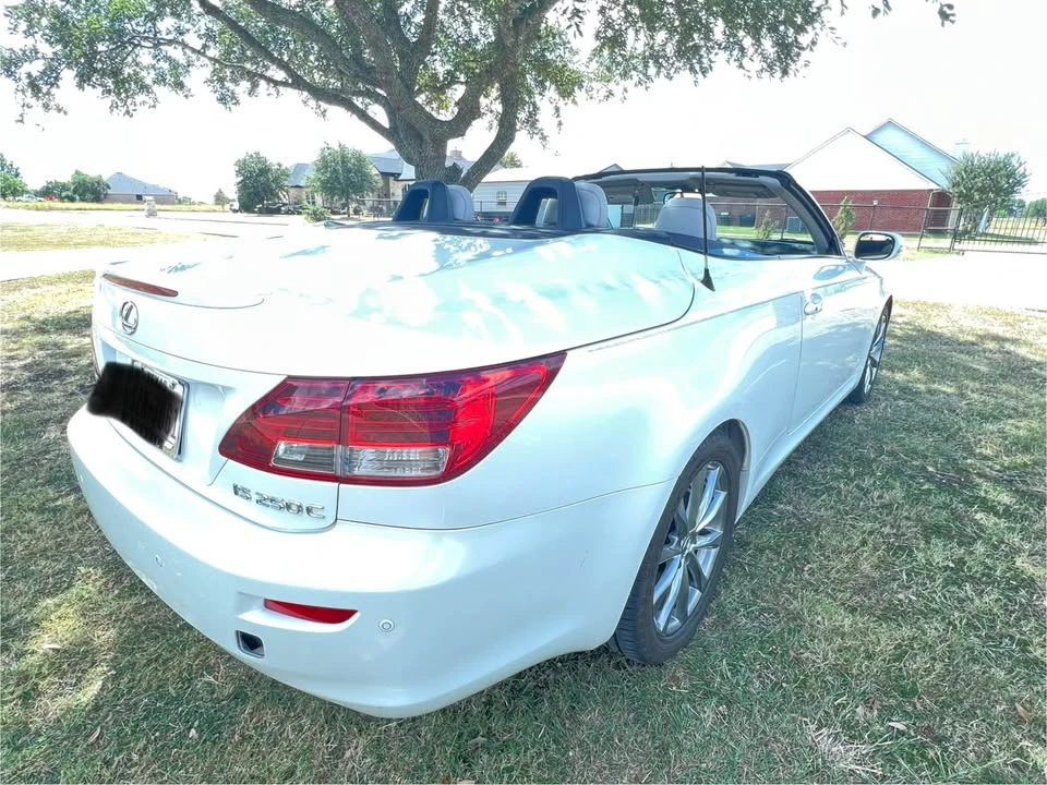 2013 Lexus IS 2nd Gen - Image 8 of 19